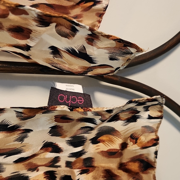 Echo Cheetah Print Silk Rectangular Scarf 10 x 60" - Picture 4 of 7